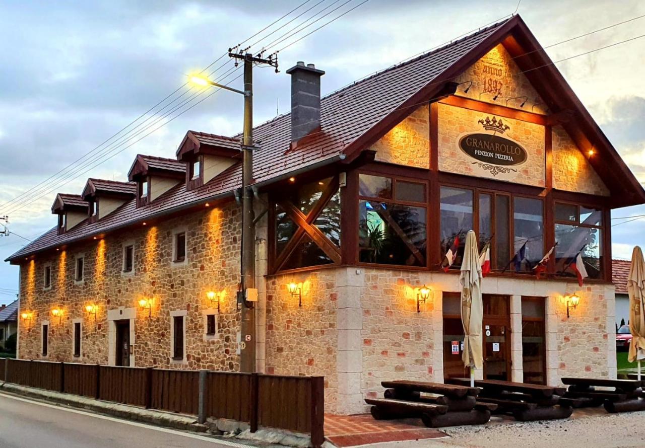 Granarollo Penzion Pizzeria Mlynany Екстериор снимка