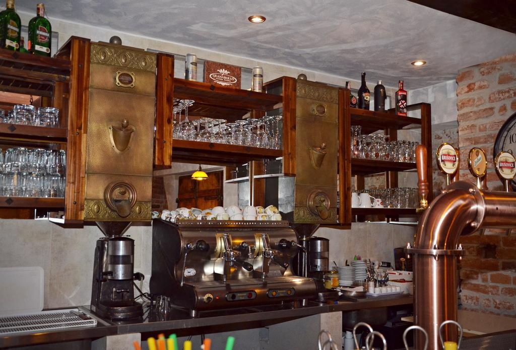 Granarollo Penzion Pizzeria Mlynany Екстериор снимка